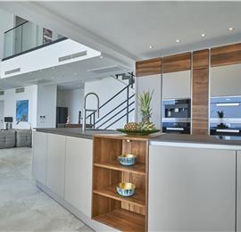 6 bedroom villa with infinity pool and sea views, Korcula Island, sleeps 12